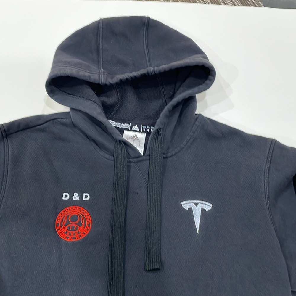 Adidas custom hoodie size small Tesla embroidered like new condition